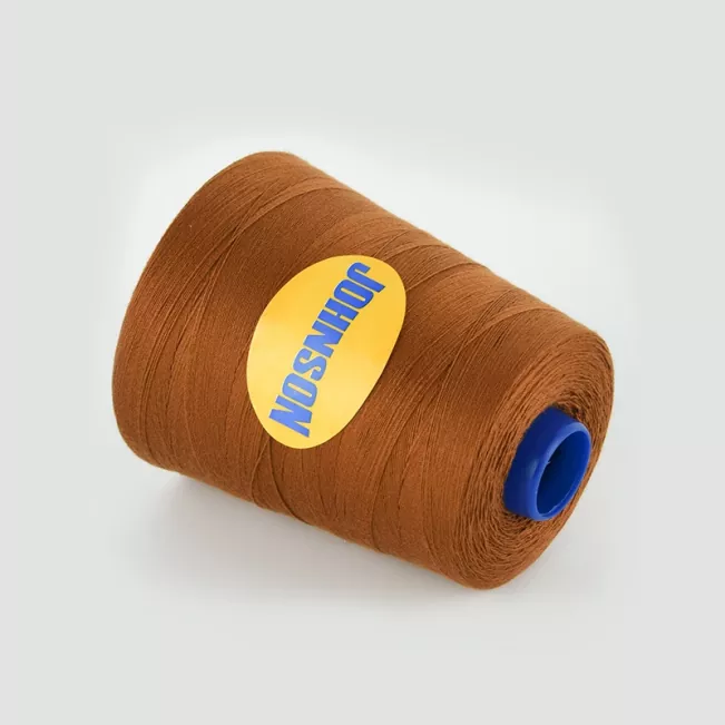 Hög styrka färgglad spunnen polyester sytråd för kostymer